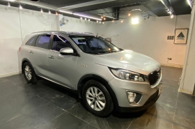 Kia Sorento SE